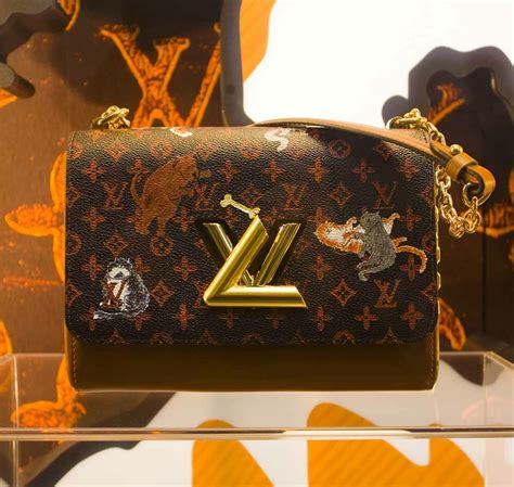 louis vuitton burns unsold|louis vuitton burns all bags.